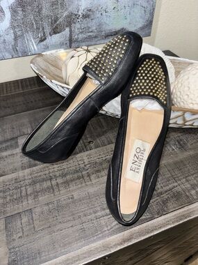 Enzo Angiolini Vintage  black leather studded flats/ slip-on loafers SZ 5.5
